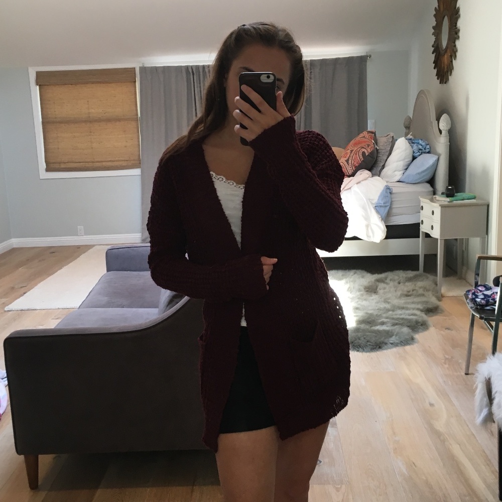maroon, crochet sweater with pockets